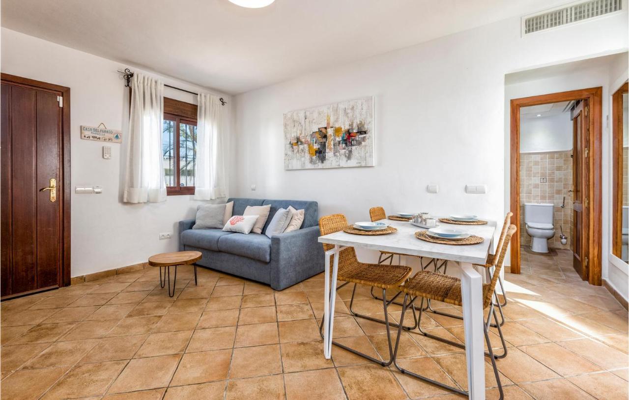 Gorgeous Home In Marbella With Kitchen エクステリア 写真