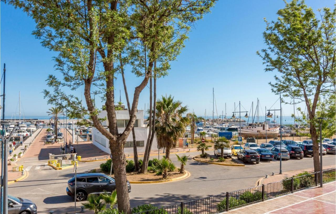 Gorgeous Home In Marbella With Kitchen エクステリア 写真