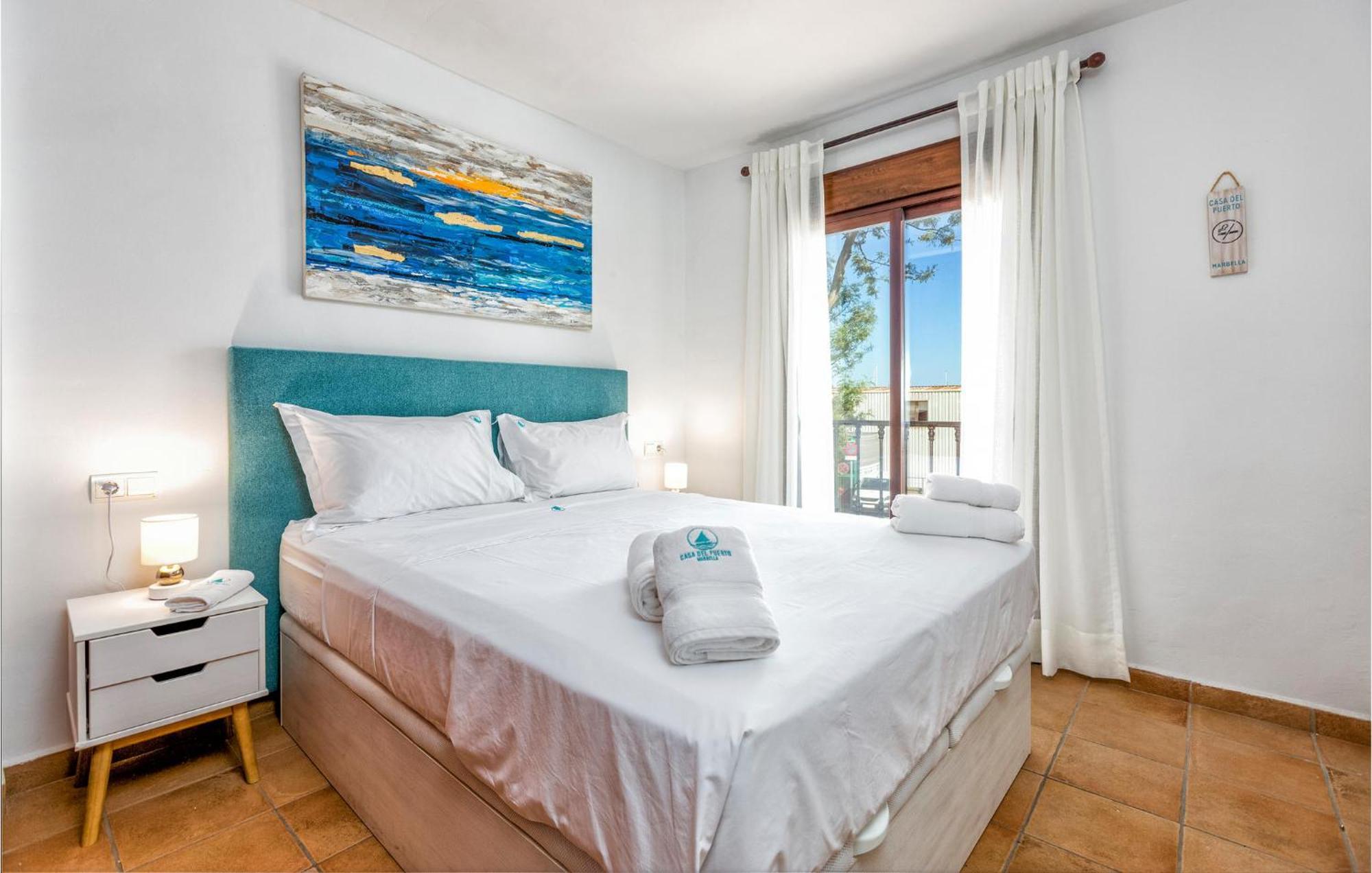 Gorgeous Home In Marbella With Kitchen エクステリア 写真
